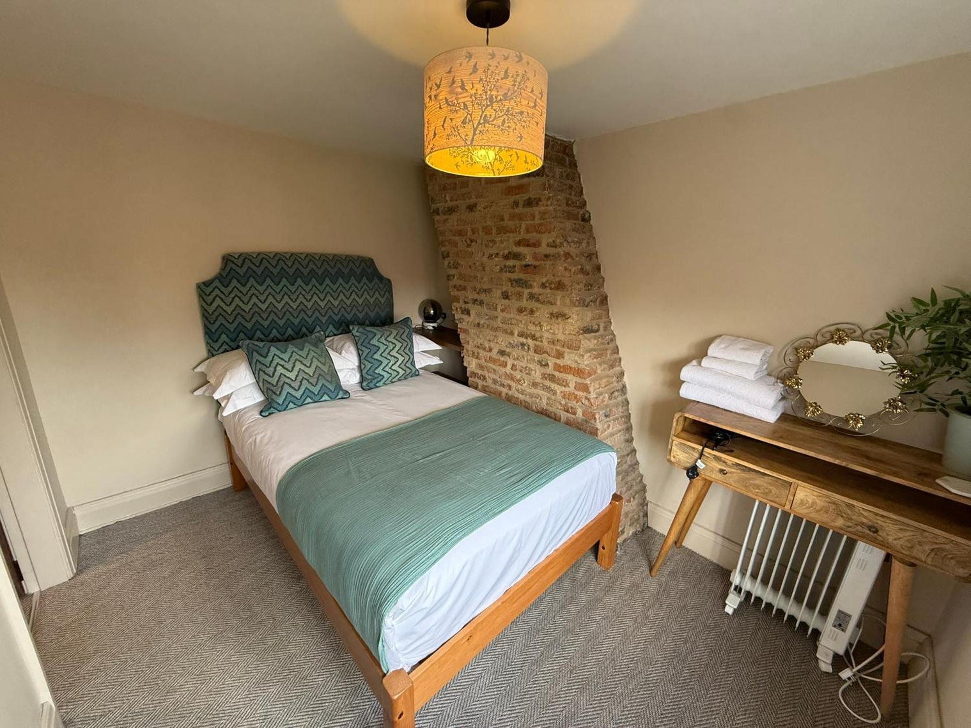 The George Inn 4*